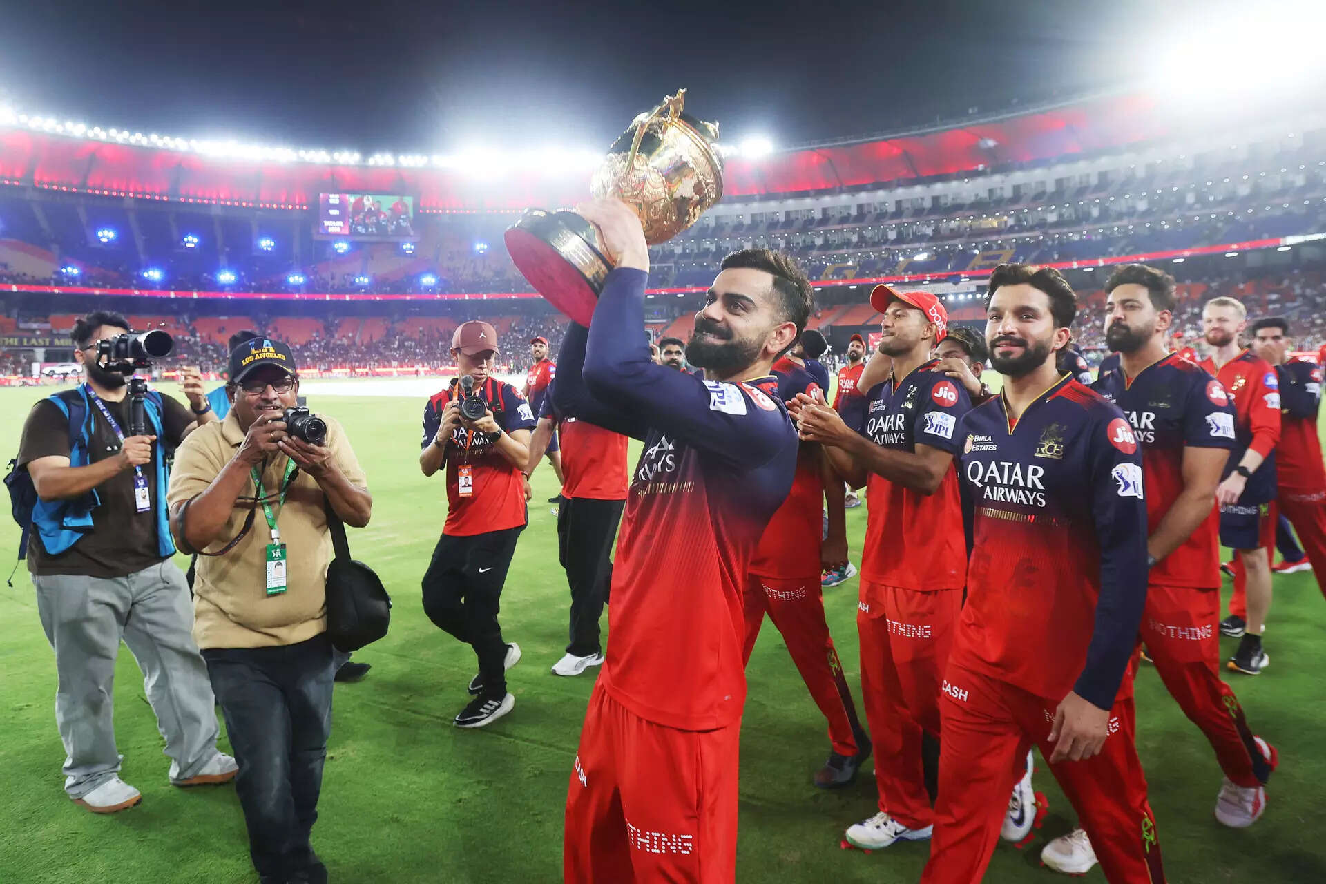 RCB scripts historic win: 5 books recommended by Virat Kohli