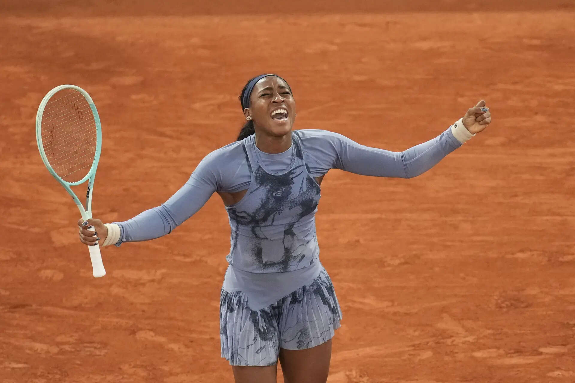 French Open: Coco Gauff beats Madison Keys in 3 sets to reach the SF