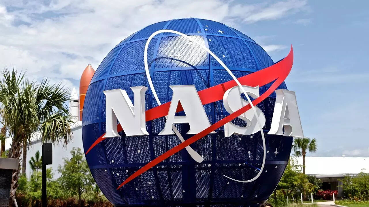 How NASA fund cuts offer a chance for transformation