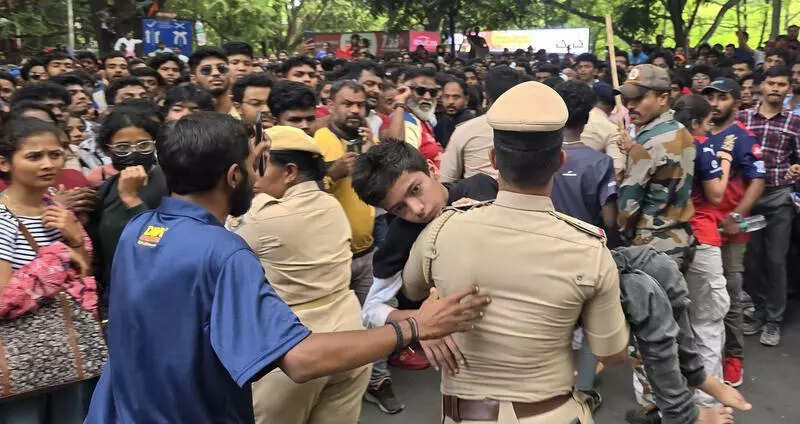 Bengaluru stampede: Quick thinking by police saves boy from brink of death