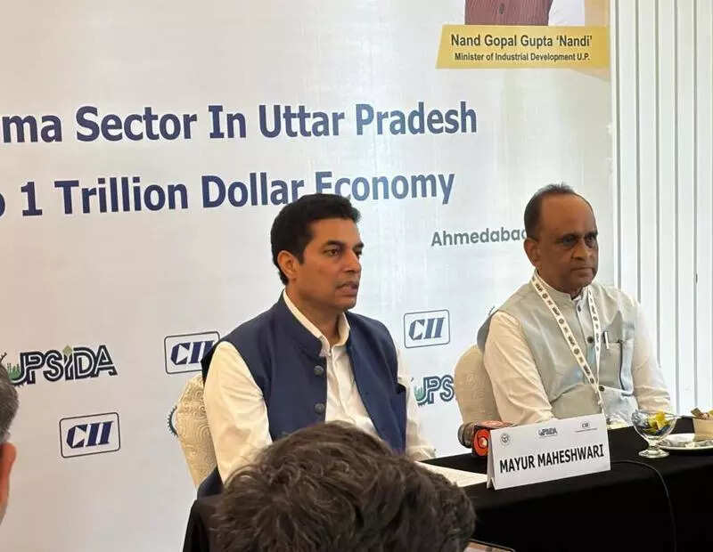 UP inks Rs 435cr MoUs at Ahmd roadshow