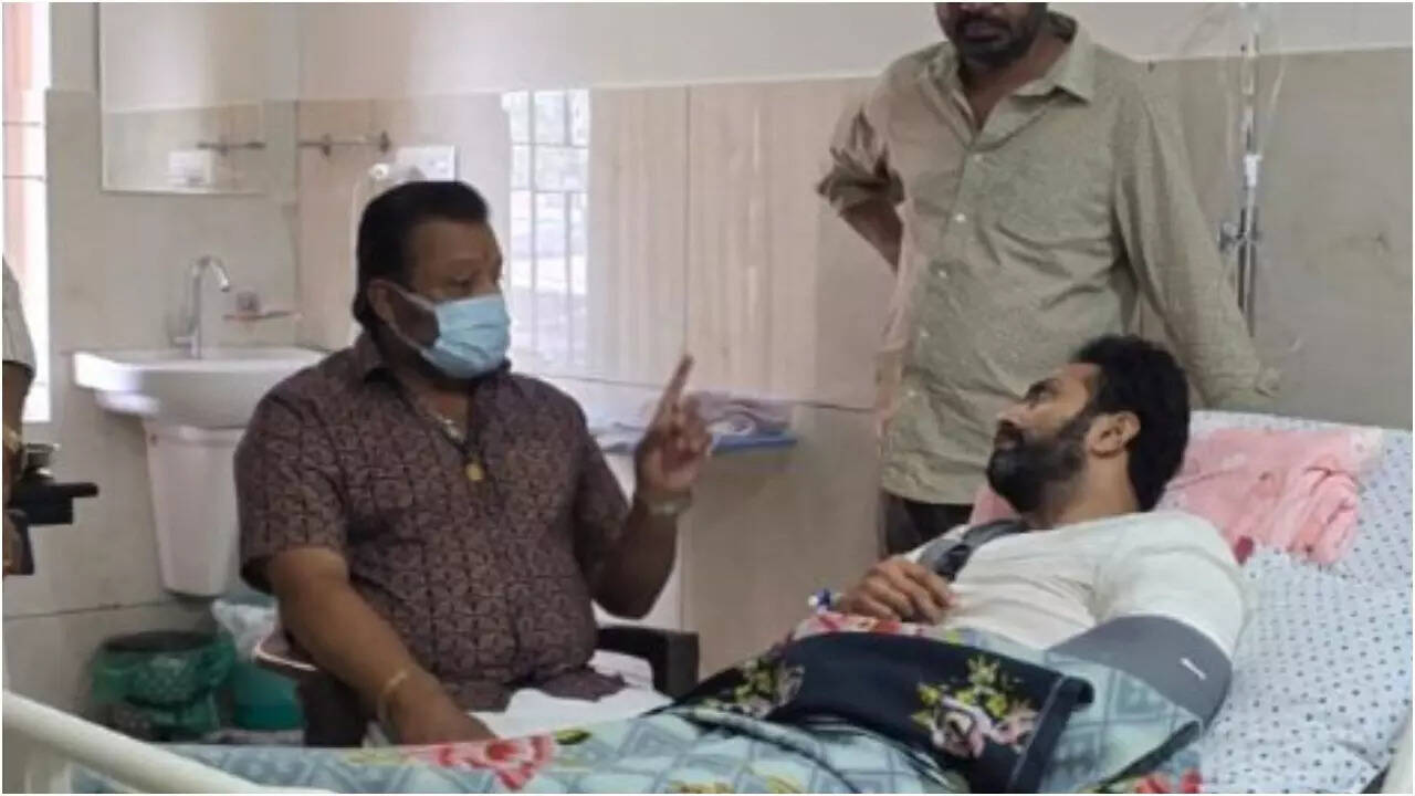 Suresh Gopi visits Shine Tom Chacko in hospital