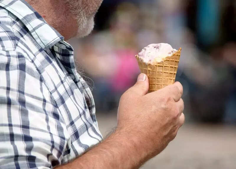 Shocking! Kid hospitalised after lizard found in ice-cream