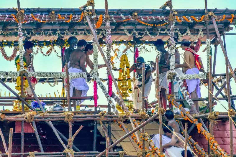 After 270 years, Sree Padmanabhaswamy Temple hosts Maha Kumbhabhishekam