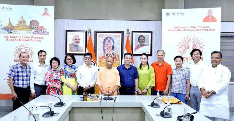 Team from ASEAN countries visit UP’s Buddhist sites