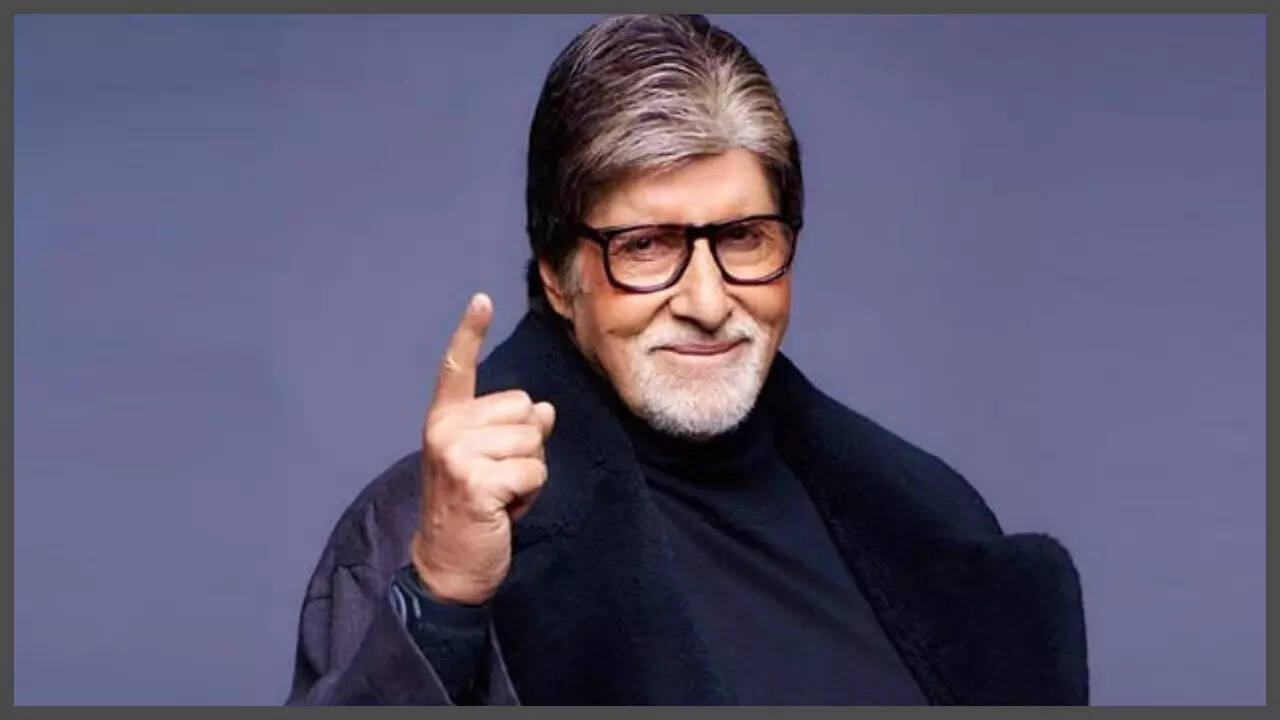 Big B claps back at troll saying 'Umar ho gayi' with EPIC reply