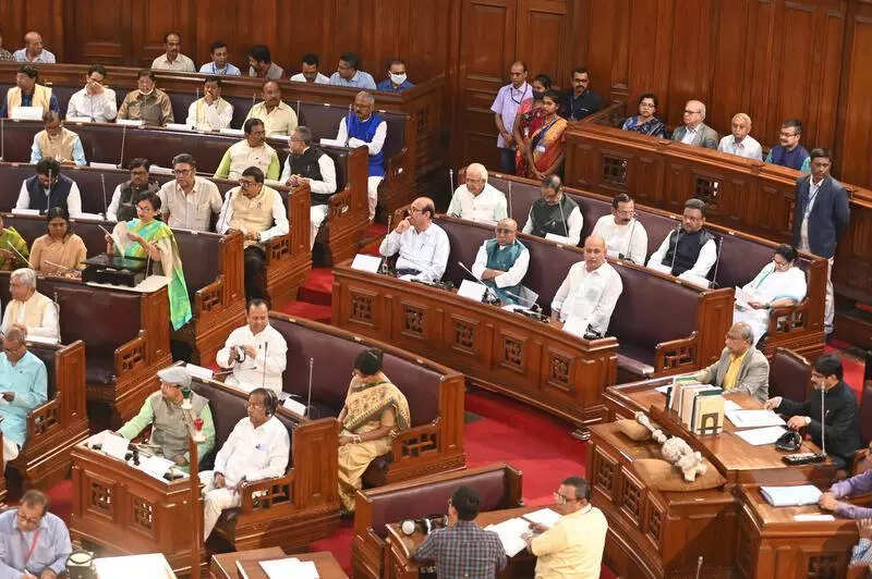 House session starts with tributes to terror victims