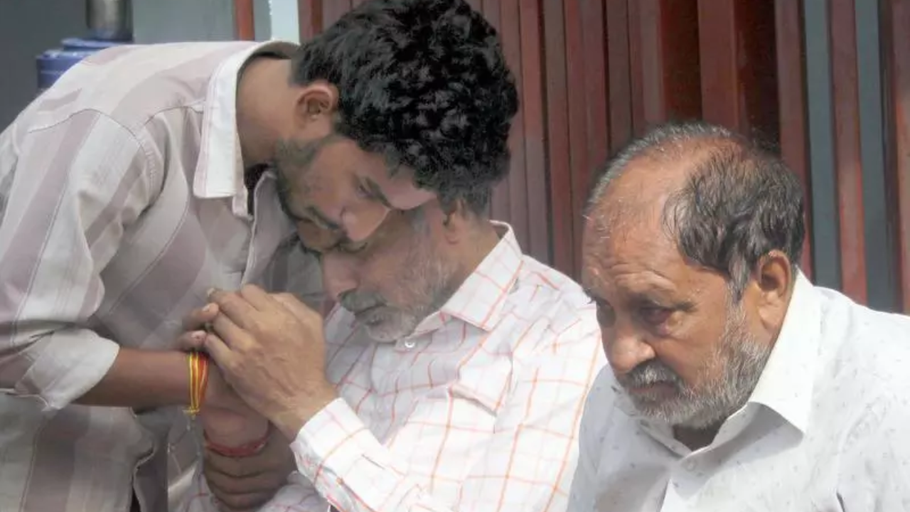 Honeymoon murder: How mastermind pretended to share grief at Rajas funeral