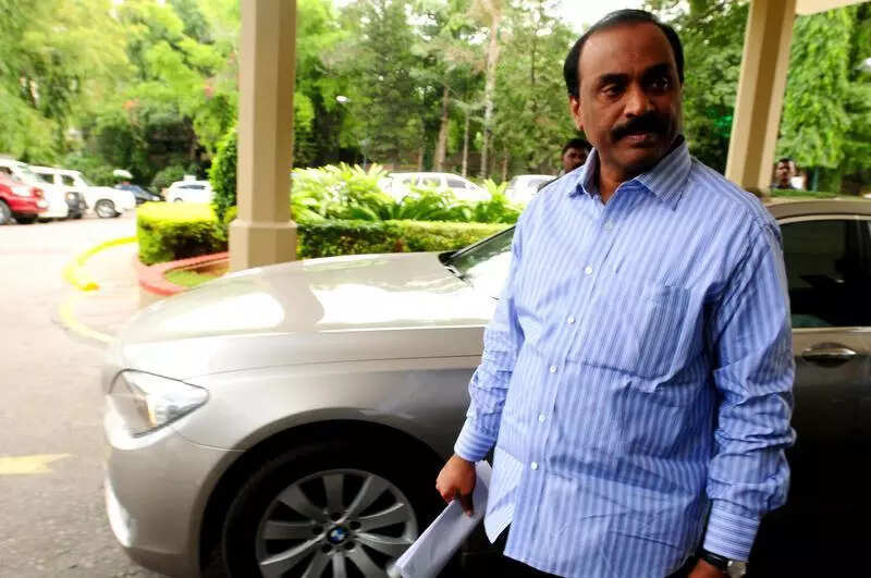 Telangana HC verdict today on pleas by Gali Janardhan Reddy & co for bail, stay on conviction in Obulapuram illegal mining case