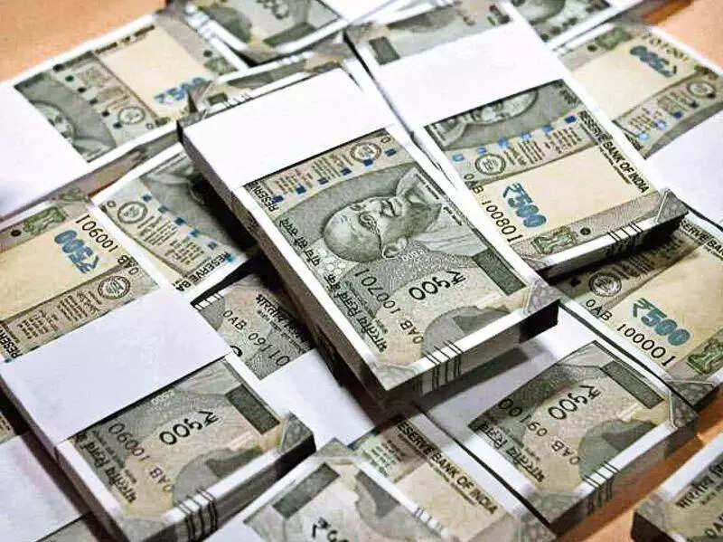Tax drive blows lid off Rs 1.4k cr fraud political donation claims
