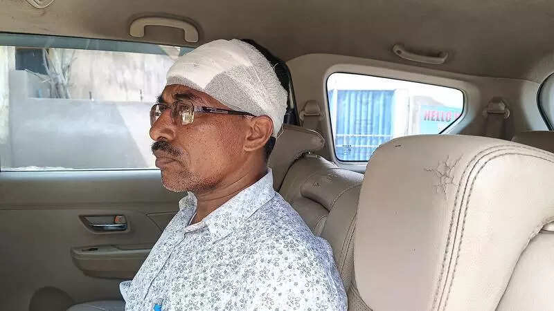 Chatra school principal hurt as roof plaster collapses