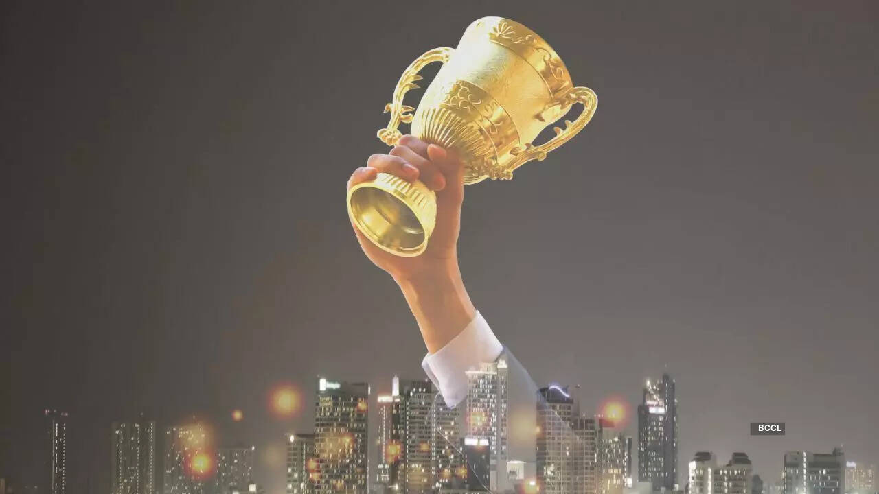 From Bill Gates to Steve Jobs, 2 habits all high achievers share