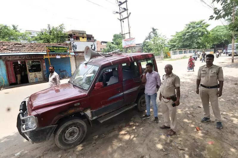 Cops arrest 41, seize bomb raw materials