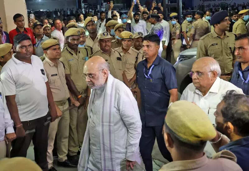 Burning fuel, intense heat left no chance to save anyone: Amit Shah