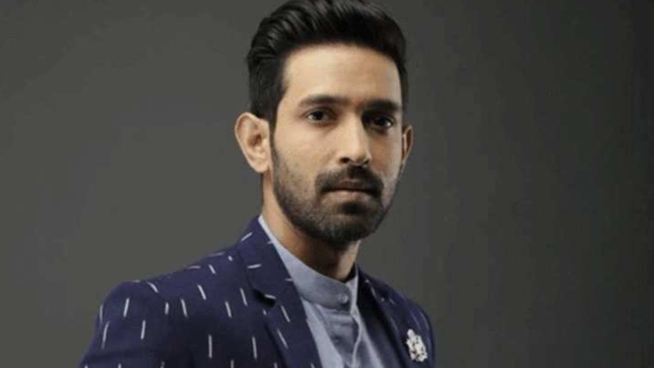 Air India crash: Vikrant DENIES losing cousin