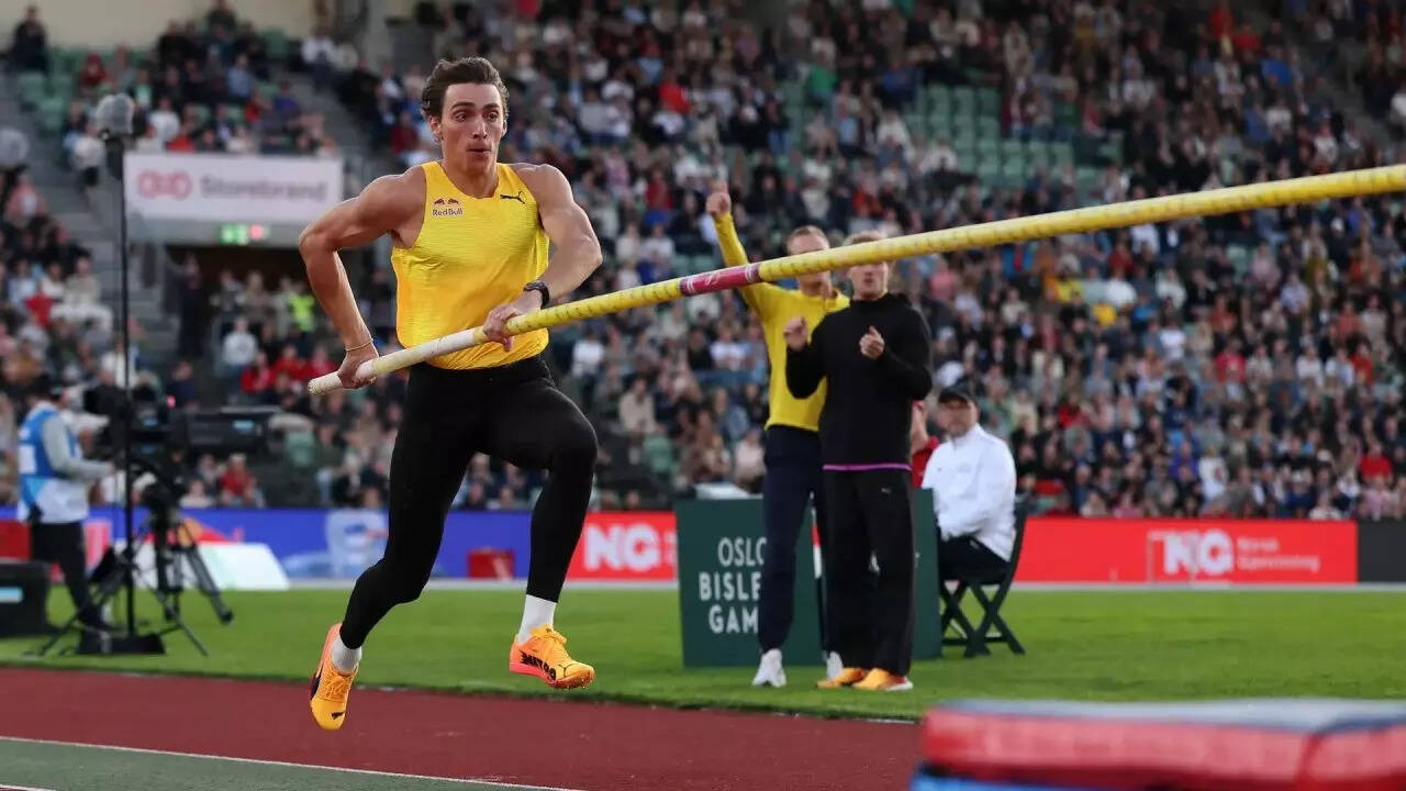 Duplantis sets new meet record at Oslo Diamond League with 6.15m