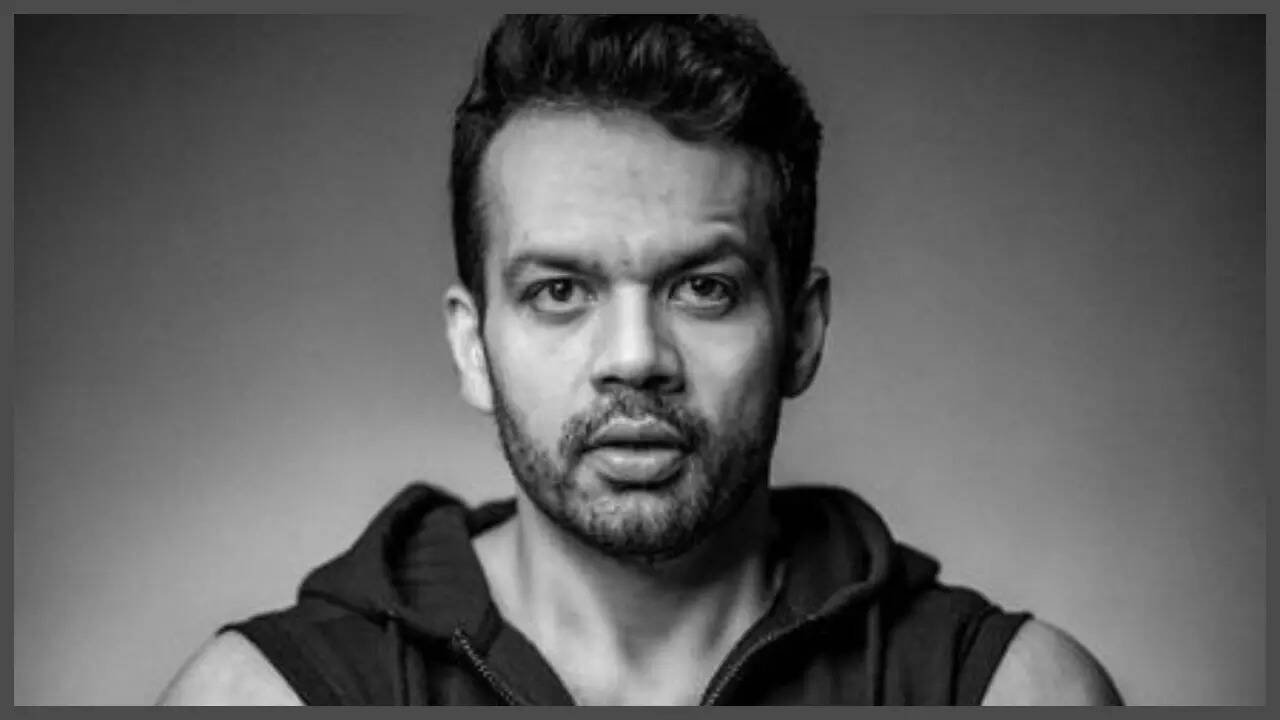 Gaurav Taneja REACTS to Ahmedabad plane crash