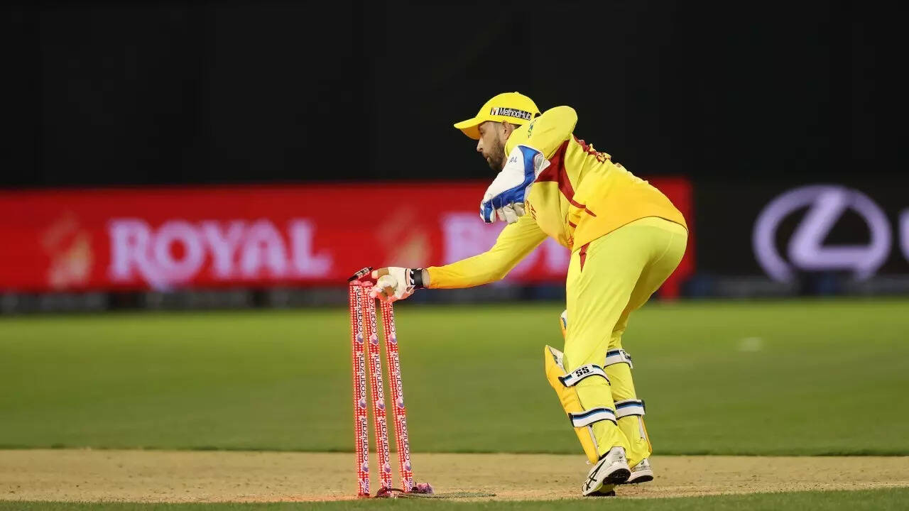 MLC: Boult gets run out in comic fashion during MINY vs TKS - watch