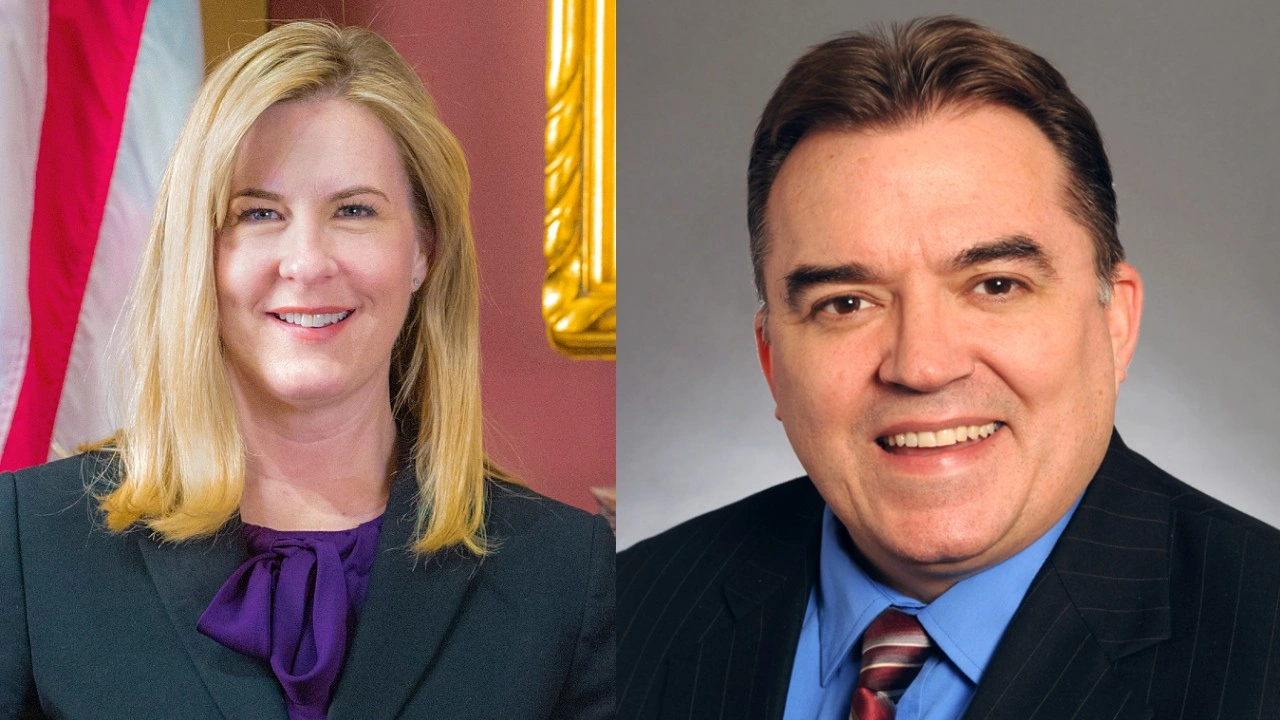 Minnesota lawmakers John Hoffman, Melissa Hortman shot by fake cop; statewide manhunt underway
