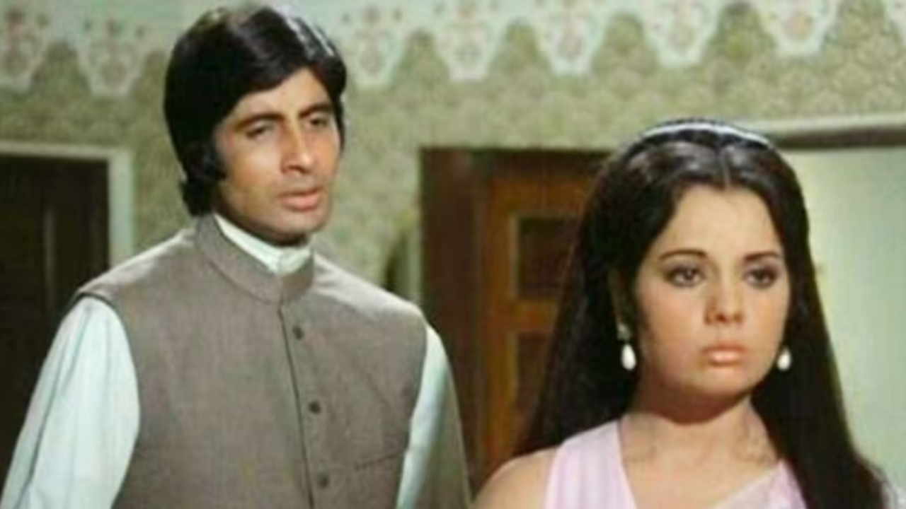 Mumtaz reflects on her first and only film with Amitabh