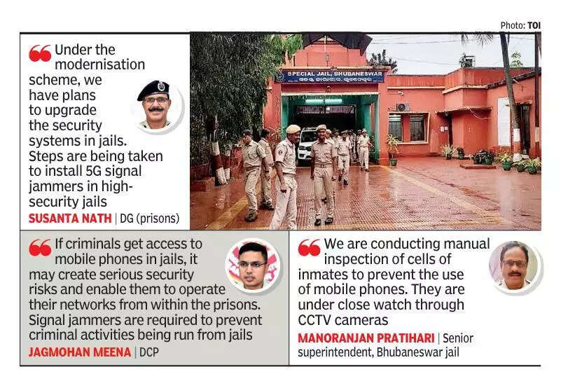 Signal blockers in state prisons still jammed in 2G era