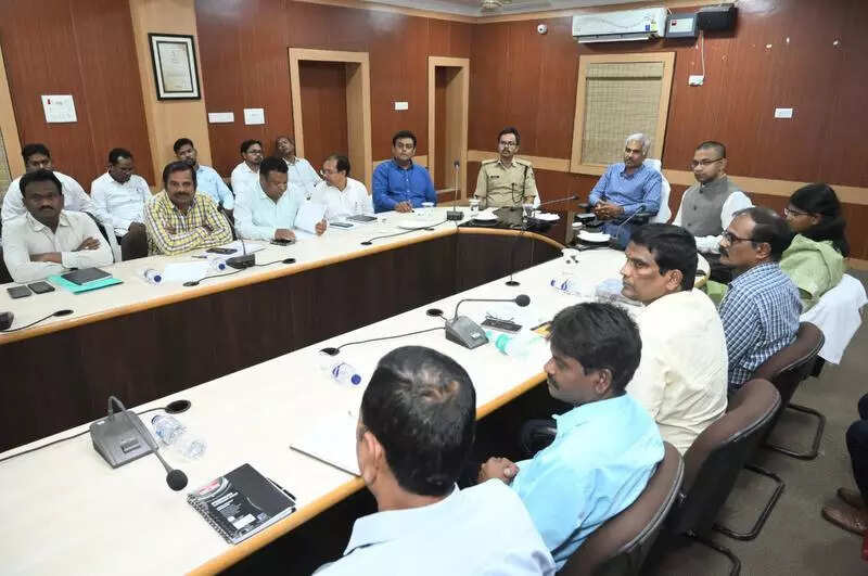 Chief secy reviews devpt work in Koraput