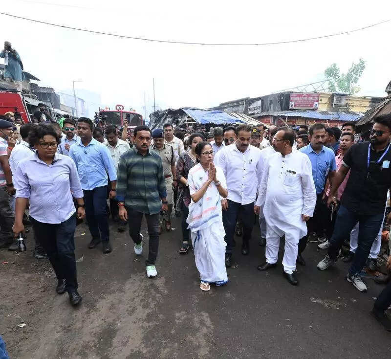 Traders who lost shops to get 1L, market to be rebuilt, promises CM