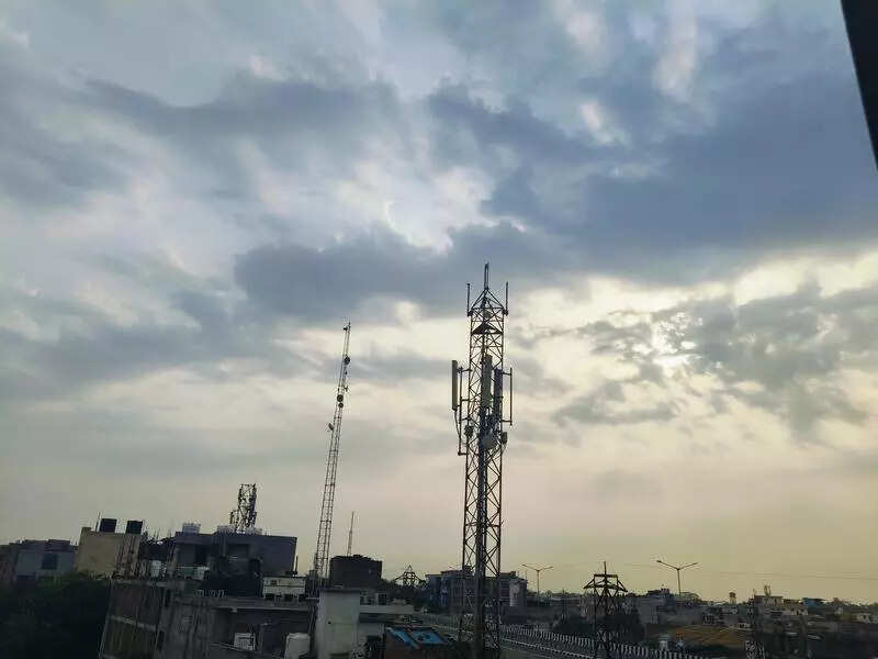 Polling day promises pleasant weather