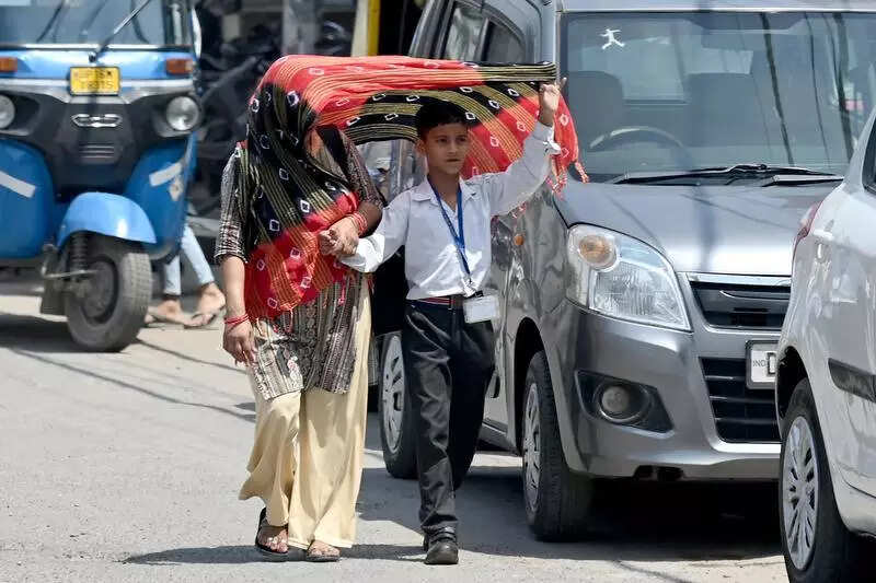 Heatwave season checks out of city