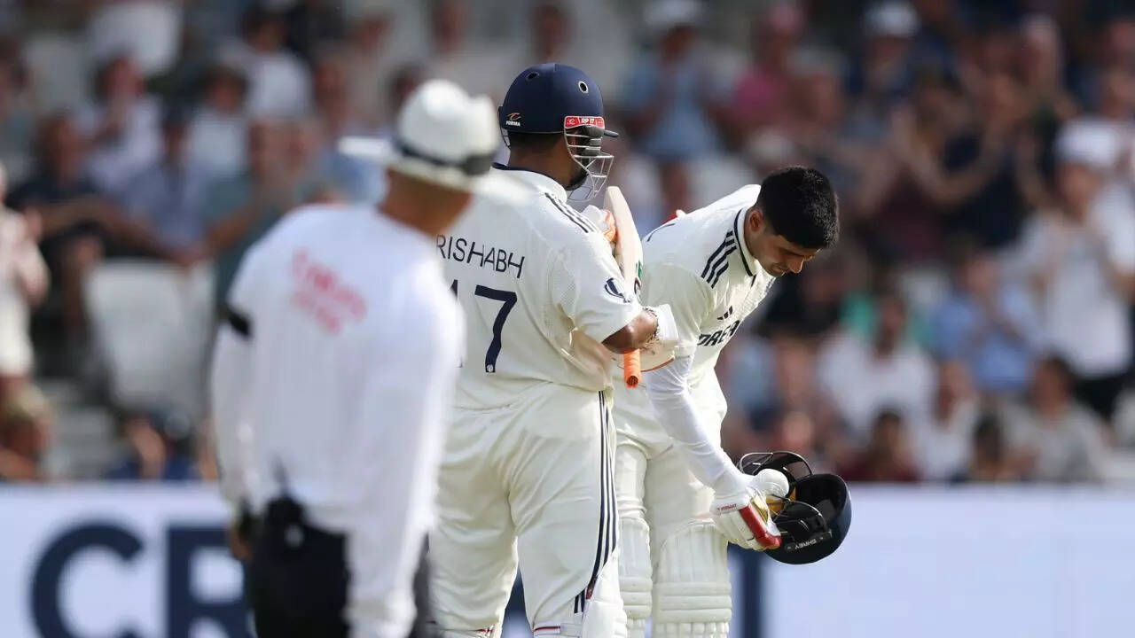 1st Test: Gill’s captaincy debut mirrors Kohli’s as India take control on Day 1