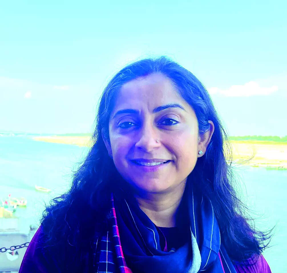 Productive part of life lost in hunt for govt job, youth told