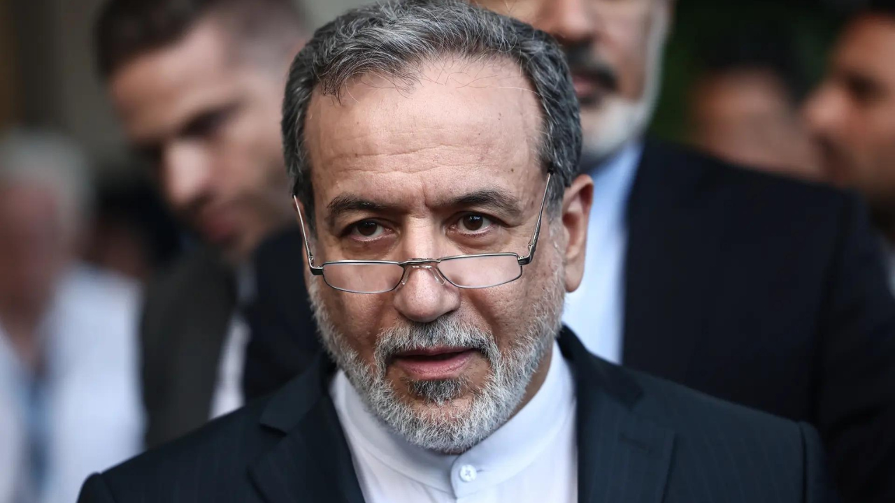 'Maybe US wants to attack anyway': Iran foreign minister on Trump's 2-week window