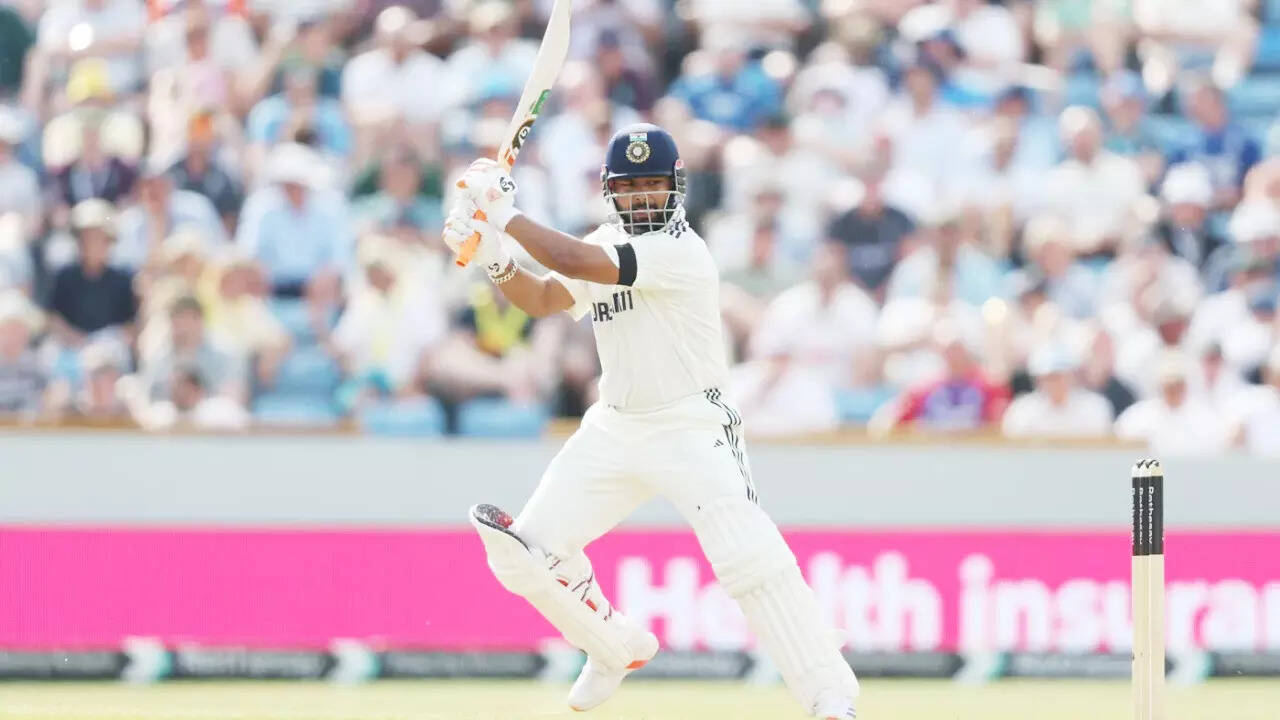 IND vs ENG: Rishabh Pant breaks MS Dhoni's record, slams seventh Test century
