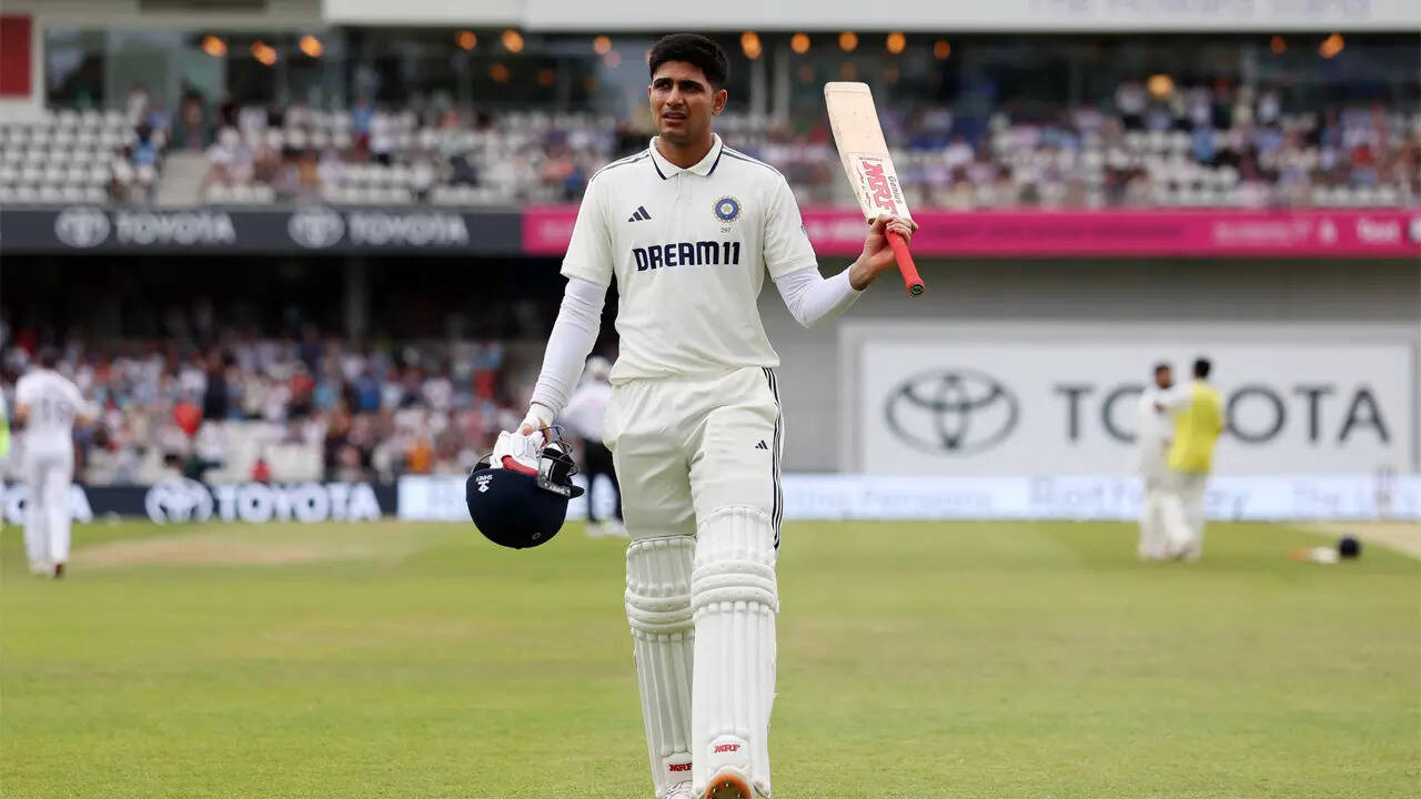 IND vs ENG: Emotional scenes! Shubman Gill breaks down after scoring 147