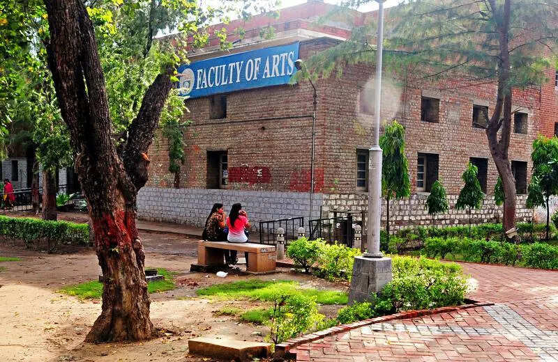 DU Asks Quota UG Aspirants To Provide Sub-Caste Details