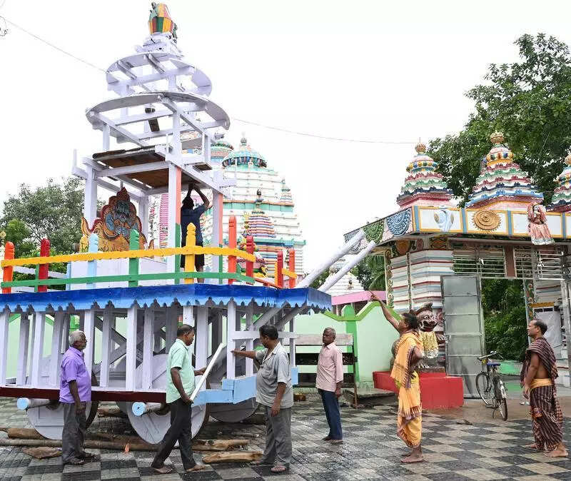 Community support brings to life Baramunda festival