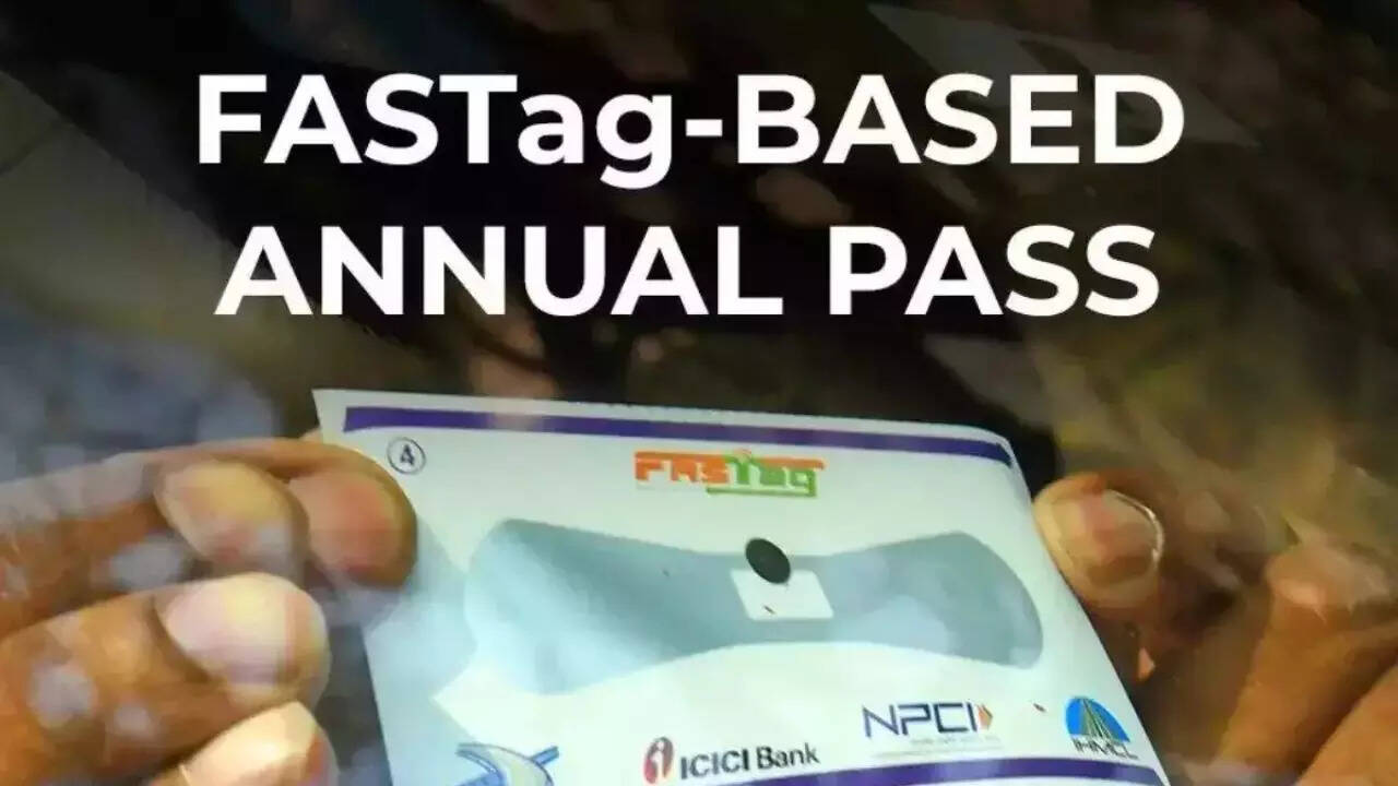 Activate the FASTag annual pass online