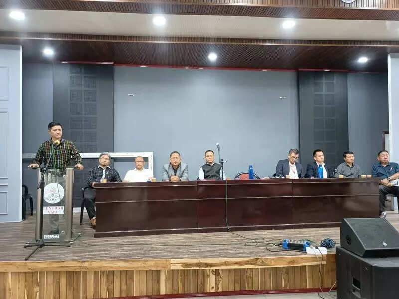 YMA reaches out to Myanmar refugee leaders in Mizoram