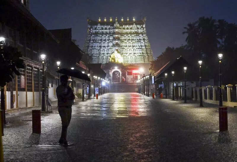Staff arrested for stealing milk from Sree Padmanabhaswamy Temple