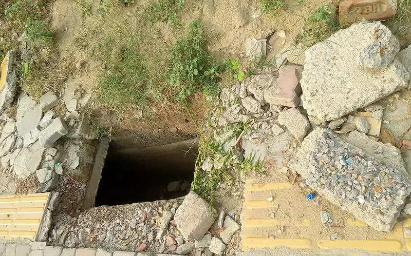 Walkers, watch out! Open drains & broken footpaths raise safety fears in Gurgaon’s Greenwood City
