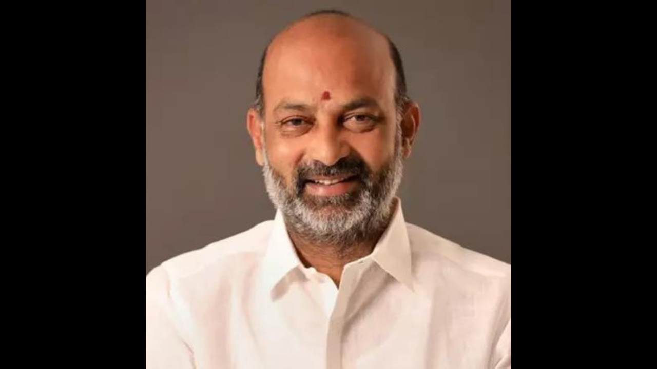 BRS dares BJP to secure Tummidihatti barrage clearances: Asks Bandi Sanjay to leverage Centre, Maharashtra ties; Revanth Reddy urged to lay foundation if approved