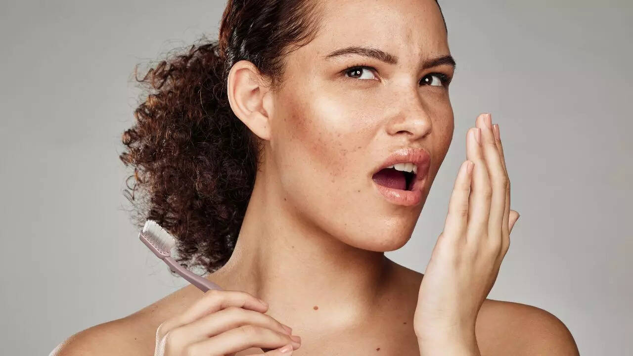 How to know if you have bad breath