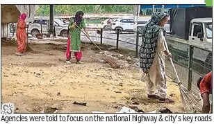 MCG kicks off swachh drive ahead of urban bodies’ meet in Gurgaon