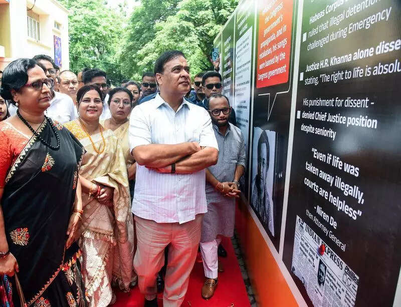 Cong must apologise for Emergency, says Himanta at mock parliament