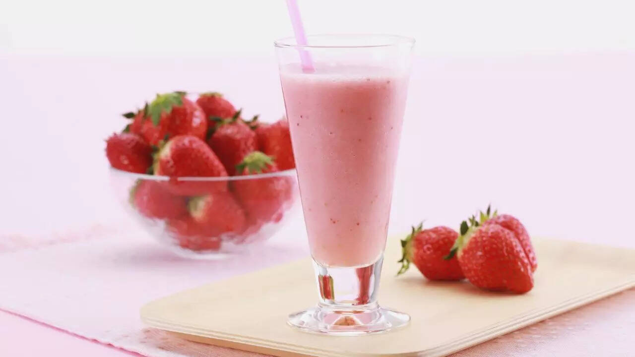 Korean strawberry milk