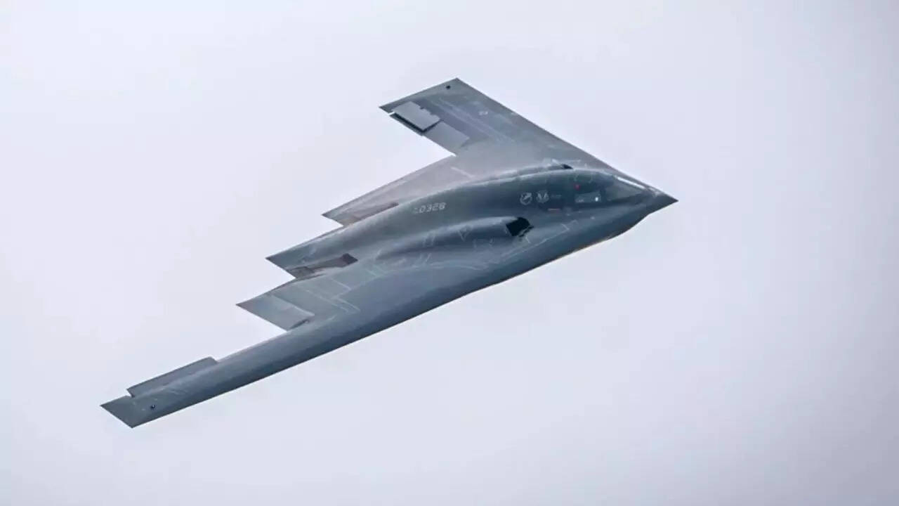 'Half the size of a refrigerator door': Trump says B-2 pilots had to hit small target from 50,000 ft; 'They hit it every single time'