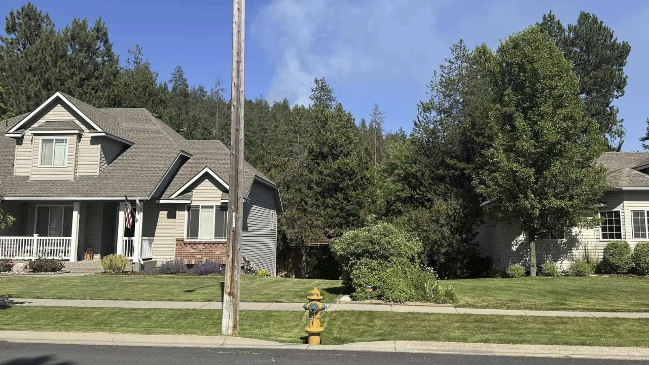 Idaho shooting: 2 killed as sniper targets firefighters