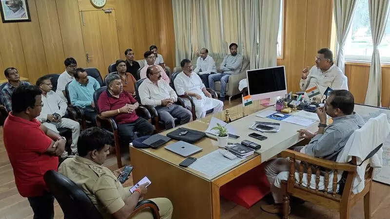 H’bag MP meets SP, demands security for jewellers