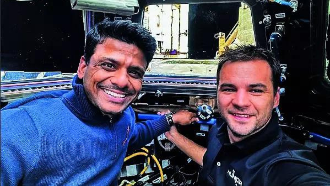 Shux, crew, study microalgae, cancer, cognition & more