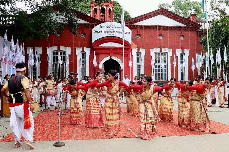 Jorhat celebrates 42nd District Day with cultural splendour